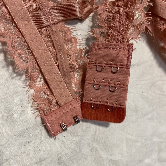 NEW Free People FP Intimately Bralette Medium Pink Lace Bra Lacy Triangle Floral - Picture 4 of 9